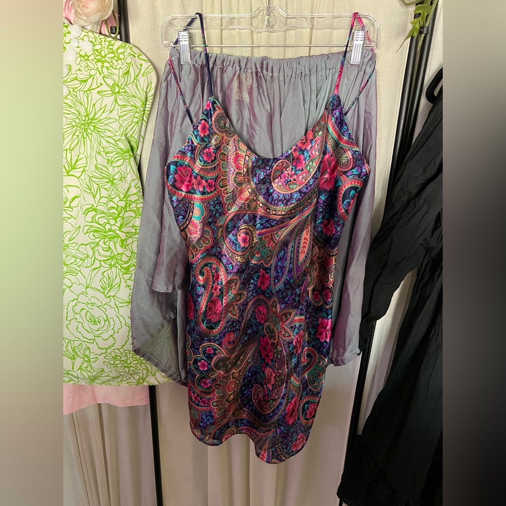 Vintage slip dress/nightie. Very clean and beautiful.